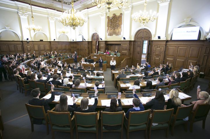 Vai 13. Saeimas vēlēšanas būs izaicinājums demokrātijai