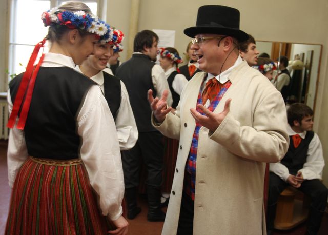 Jaunpils deju kolektīvi svin jubilejas