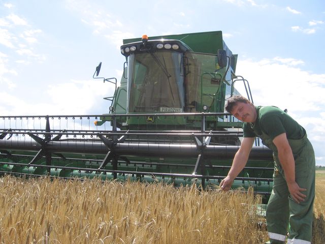 Labības pļauja sākusies