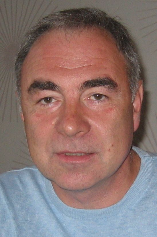 Tukuma ledus hallē notiek šortreka treniņi