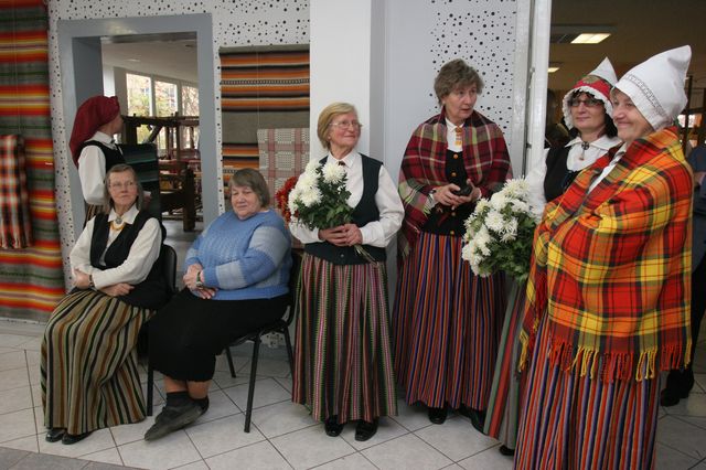 Audējiem jaunas mājas Tidaholmas ielā /FOTOREPORTĀŽA/