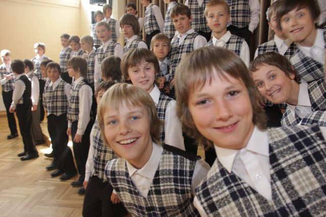 Koru skate pavasara un gaidāmo svētku noskaņās