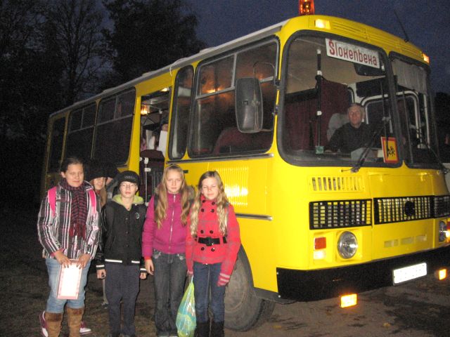 Milzkalnes sākumskolēnus bez maksas pārvadā «Šlokenbekas» autobuss
