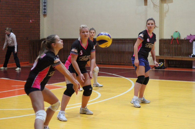 Sācies Tukuma atklātais čempionāts volejbolā dāmām