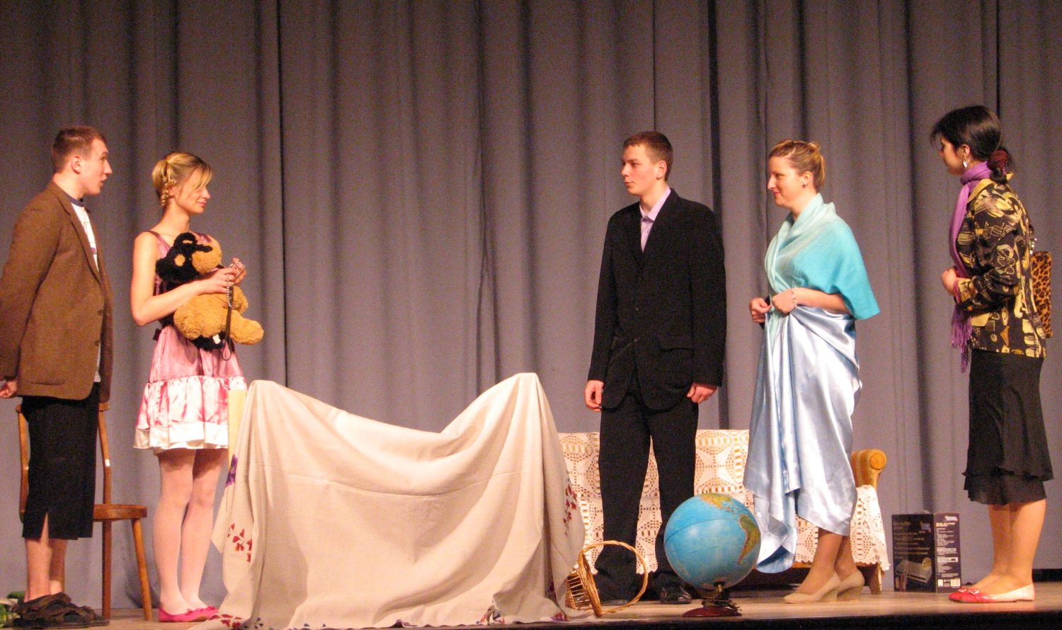 KIVS divpadsmitie iepriecina skatītājus ar pašu sagatavotu uzvedumu