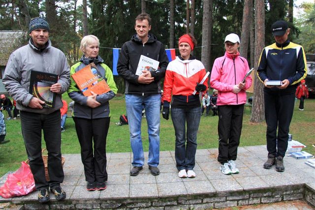 «Divi slapji krekli» – no 350 trešie labākie