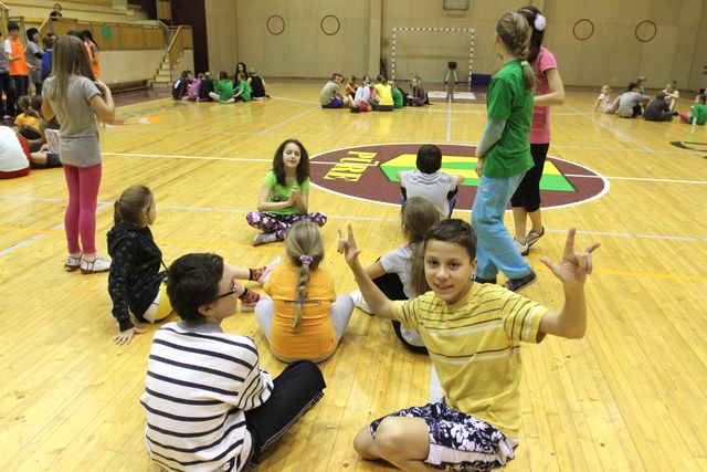 Arī mazpulcēni gaida Ziemassvētkus