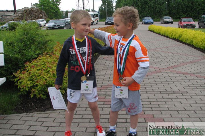 Kandavā olimpiskā diena pašiem mazākajiem sportistiem