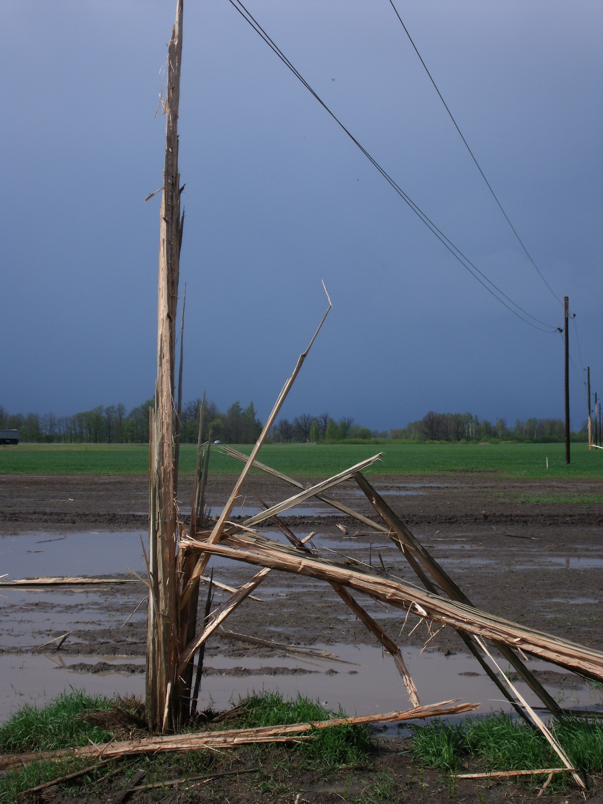 Gatavojoties spēcīgajiem negaisiem