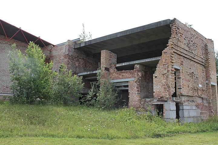 Sēmes angāru nojauks