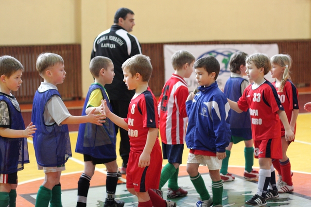 Tukumā valsts jaunatnes čempionāts futbolā «U-7» vecuma grupas zēniem