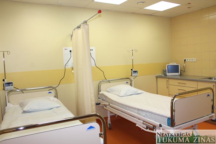 Atklāta uzlabotā Tukuma slimnīcas Uzņemšanas nodaļa