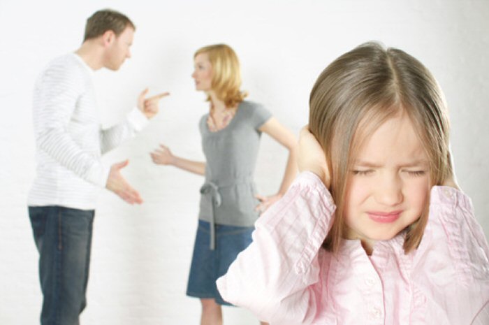 Vecāki šķiras. Kas notiek bērna psihē?