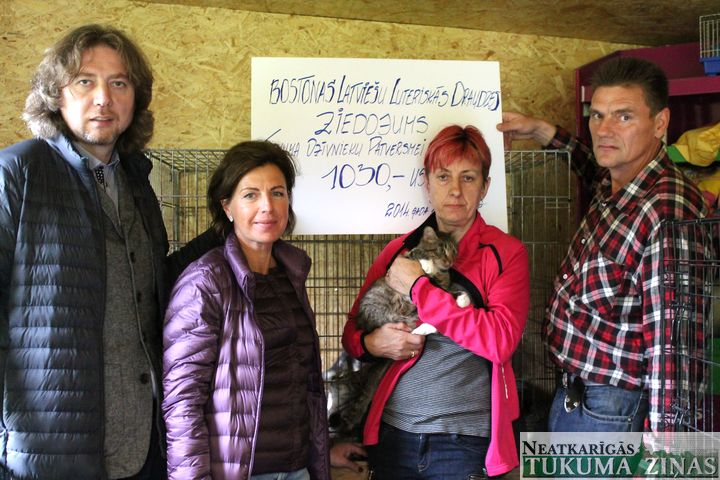 Tukuma dzīvnieku patversme saņem 1030 dolāru dāvinājumu no Bostonas