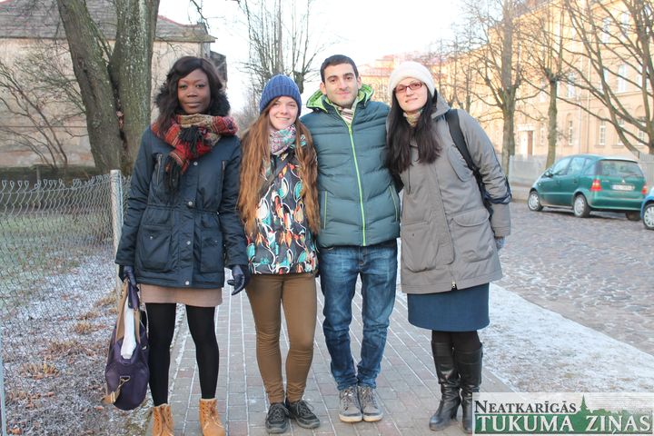 Šodien – Starptautiskā Brīvprātīgo diena