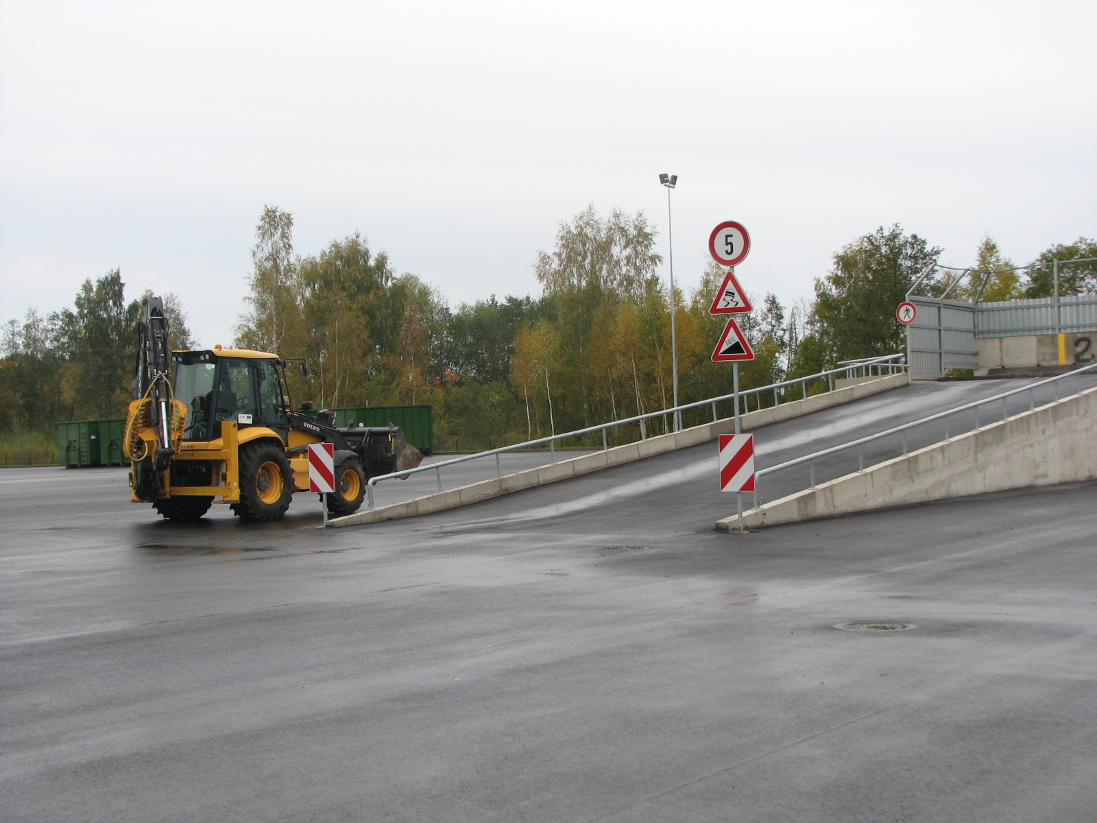 Tukuma atkritumu šķirošanas un pārkraušanas stacijā mainīts darba laiks