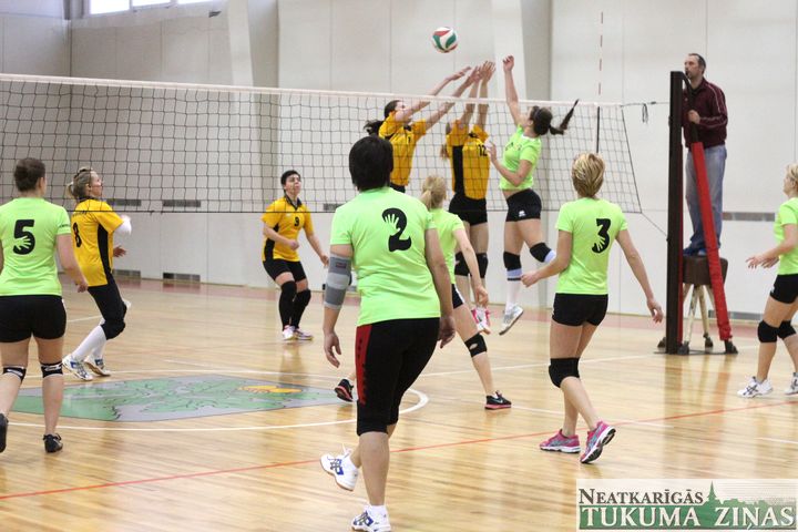 Tukuma novada sieviešu volejbola čempionāta sabraukumā Sēmē