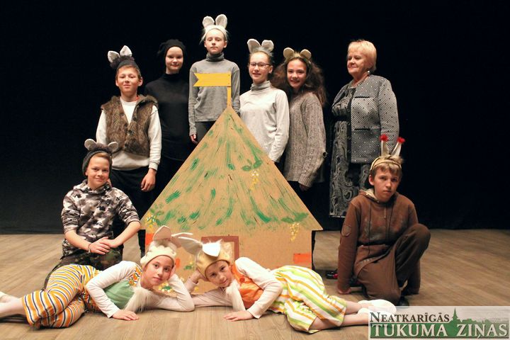 Pūres bērnu amatierteātrim «Ābolītis» – 30