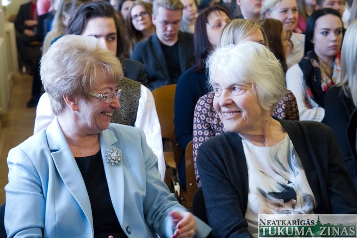 Tukuma Raiņa ģimnāzijai – 87 /FOTO/