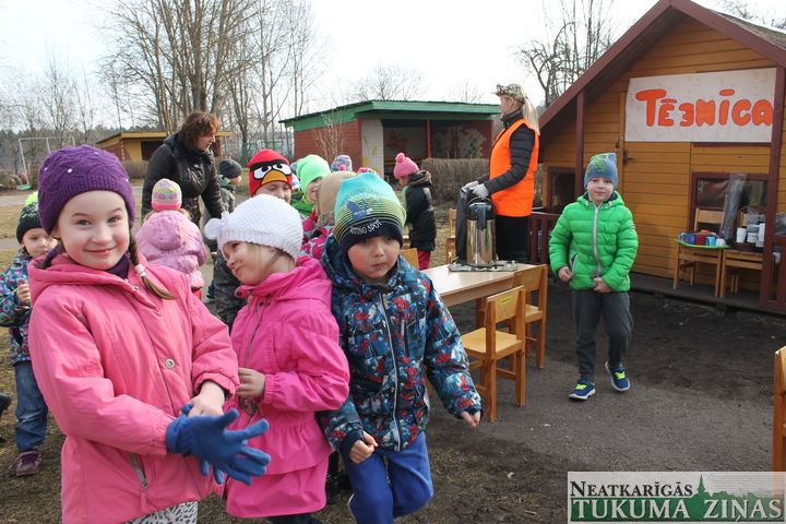 Pavasarīga izkustēšanās «Vālodzītē» /FOTO/