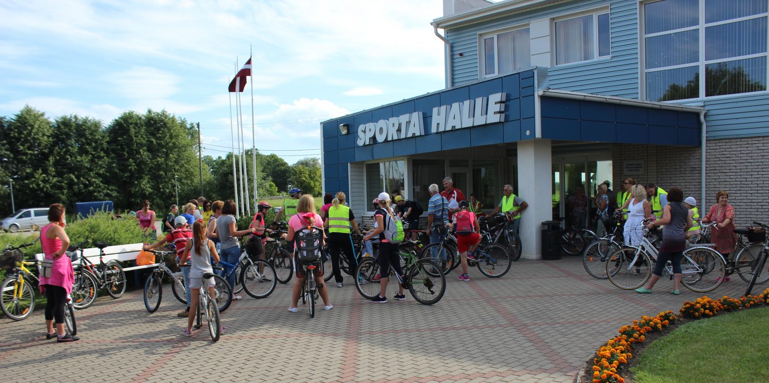 Velobrauciens uz «Indāniem»