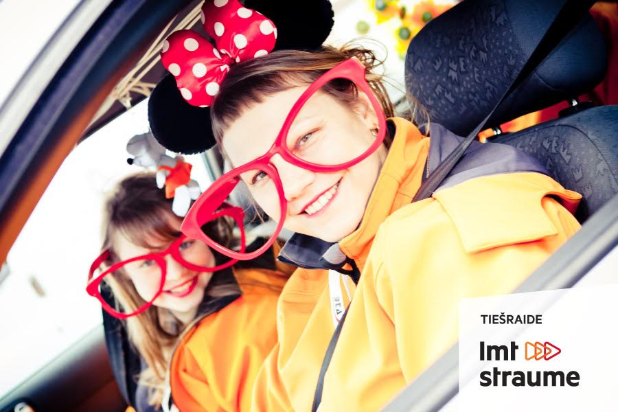 Sieviešu dienas rallijs /FOTO/