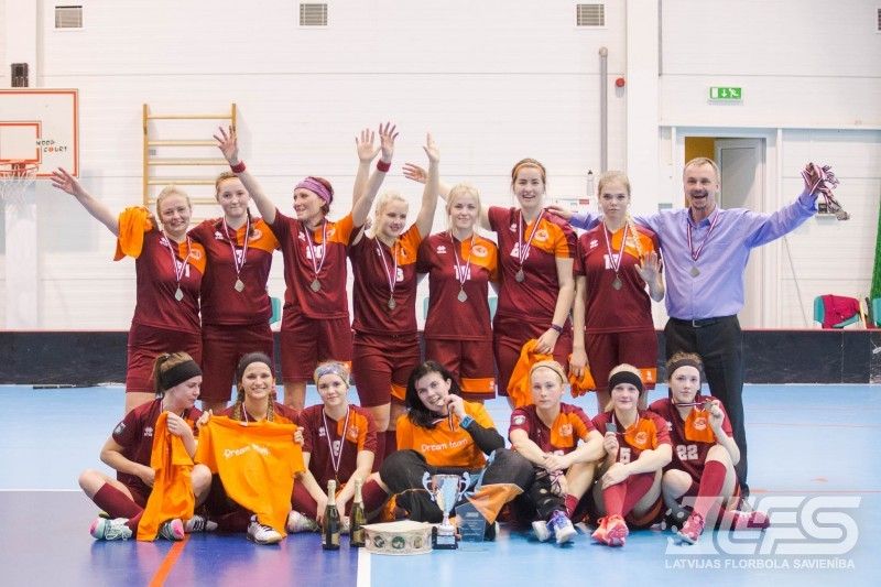 Tukuma novada florbolisti turpina dominēt valsts čempionātā