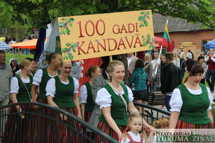 Kandavai – 100 /FOTO/