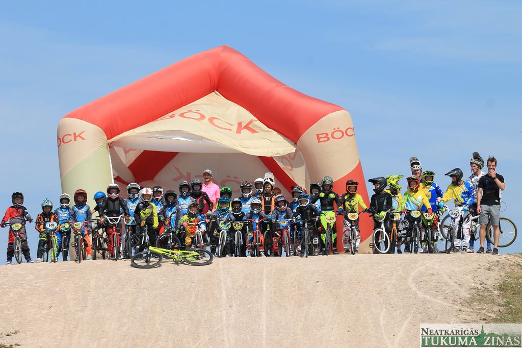 Svētku ietvaros iemēģina Tukuma BMX trasi