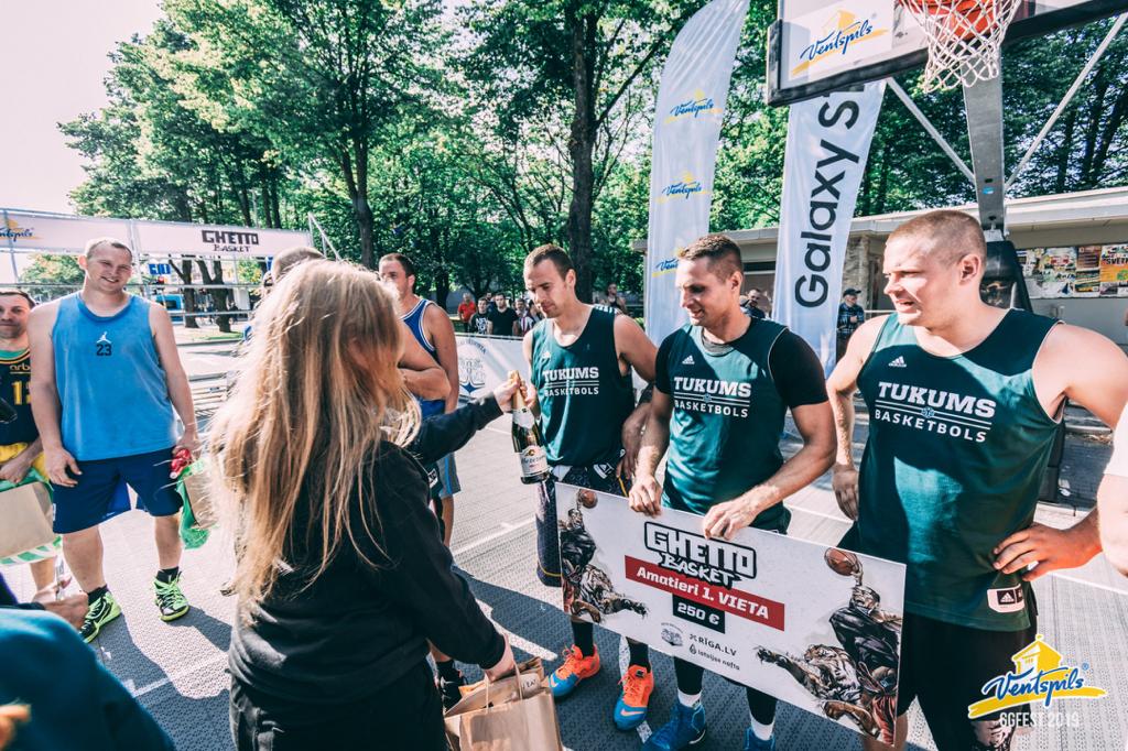 Tukuma basketbolisti cīnīsies par iespēju doties uz NBA spēli