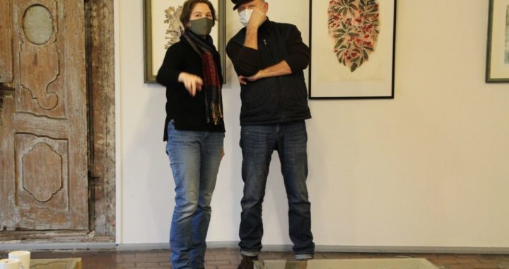 Gaiši un viegli. Galerijā «Durvis» skatāma Igo izstāde