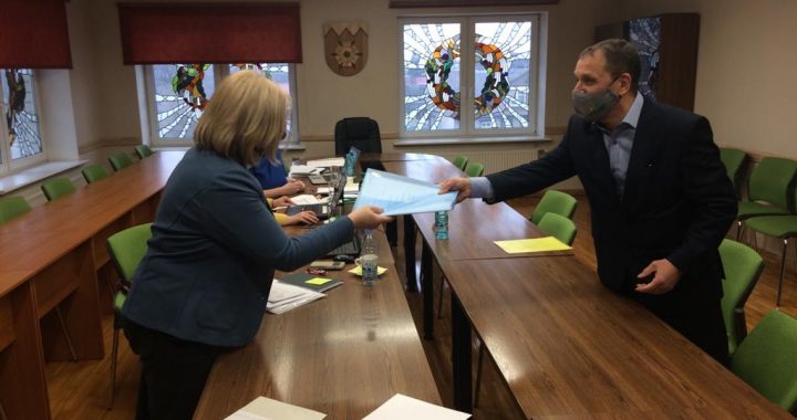 Iesniedz deputātu kandidātu sarakstus/Papildināts 16.06/