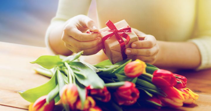 Izglītotākas, bet saņem mazāk