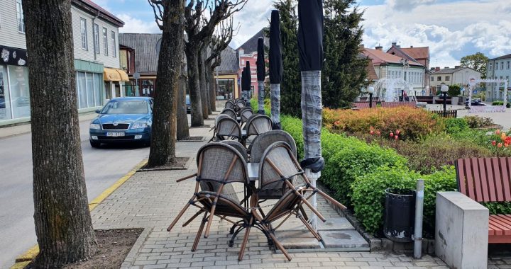 Atkal diskutē par braukšanu Brīvības laukumā