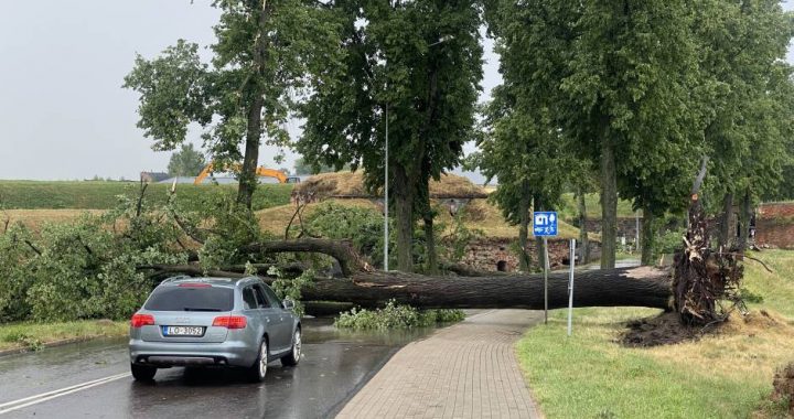 Latvijā izsludināts oranžais brīdinājums