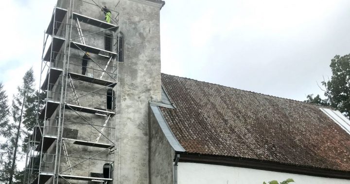 Vānes baznīcas tornī atklāj vēstījumu