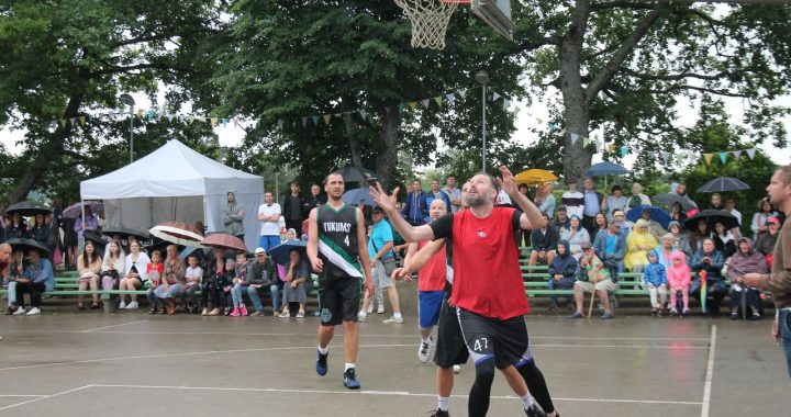 Futbols un ģimenes stafetes