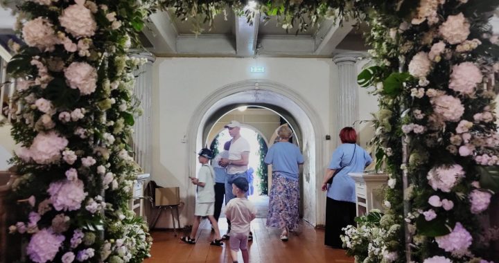 Rožu svētku pirmā diena/FOTO un VIDEO/