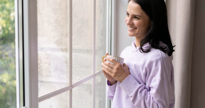 Kā atvieglot savu rītu: ieradumi, kas maina dienu