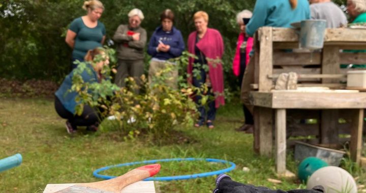 Dziedinošajā dārzā Engurē  – sezonas noslēgums 