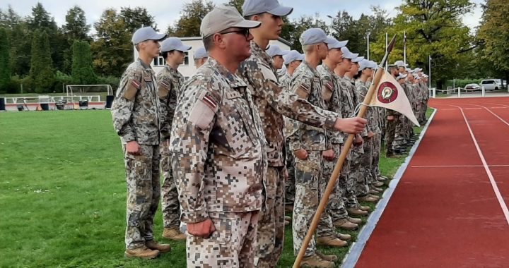 Pulkveža O. Kalpaka profesionālās vidusskolas direktora amatā stājas pulkvežleitnants Aivars Spriedējs