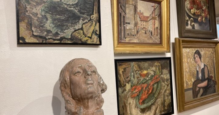 Āriņa izstādes atklāšanā Tukumā