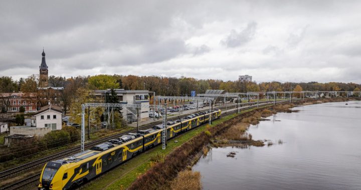 Vivi atgādina: Goda ģimenes valsts svētkos ar vilcienu var braukt bez maksas
