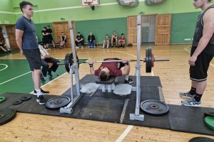 Kandavā aizvadīts «Latvijas spēcīgākā skola – 2025» sacensību posms