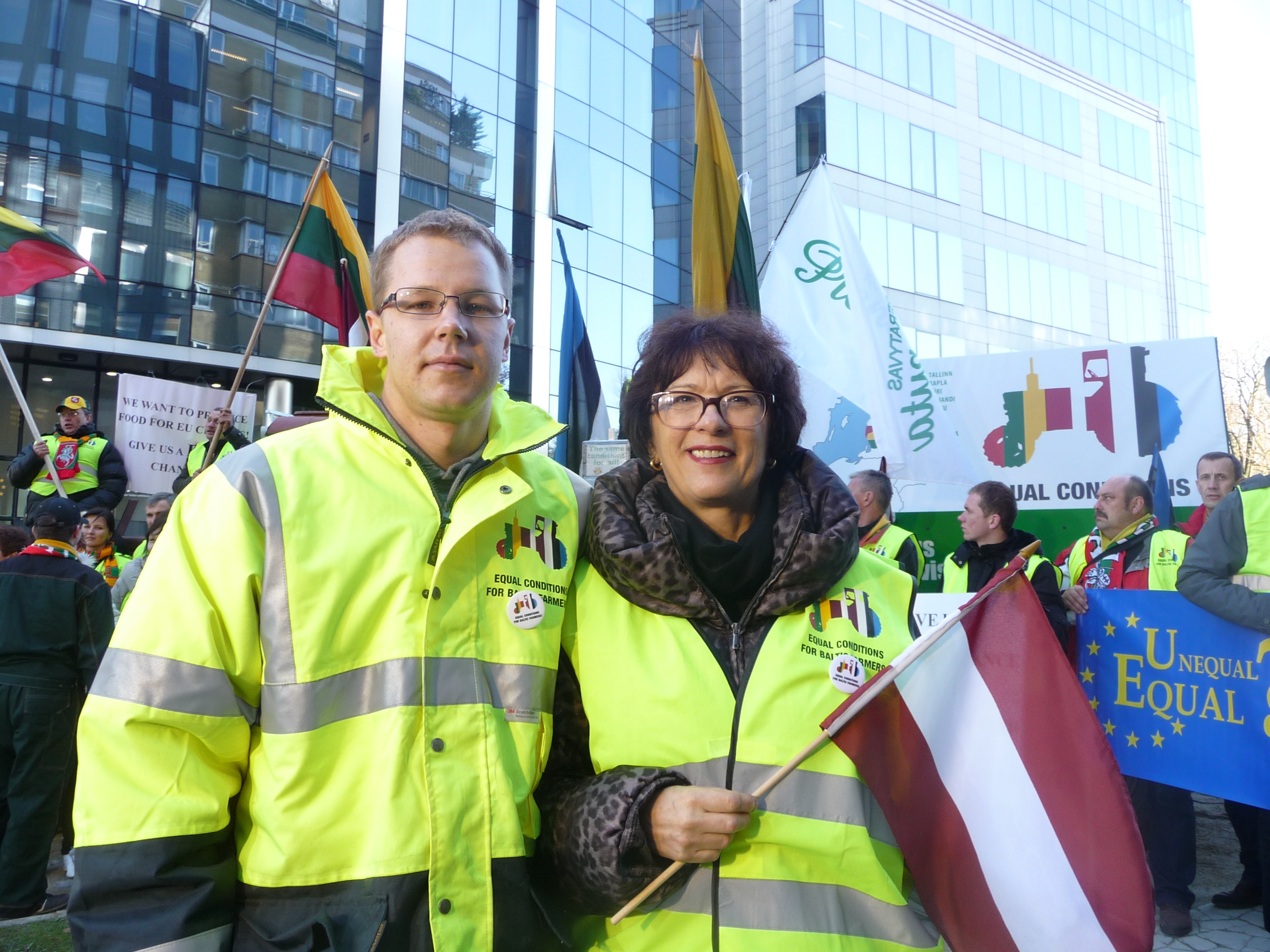 Baltijas zemnieku protestam Briselē pievienojas Kalniete