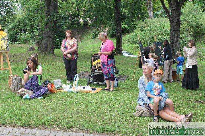 Kandavā atklāj plenēru