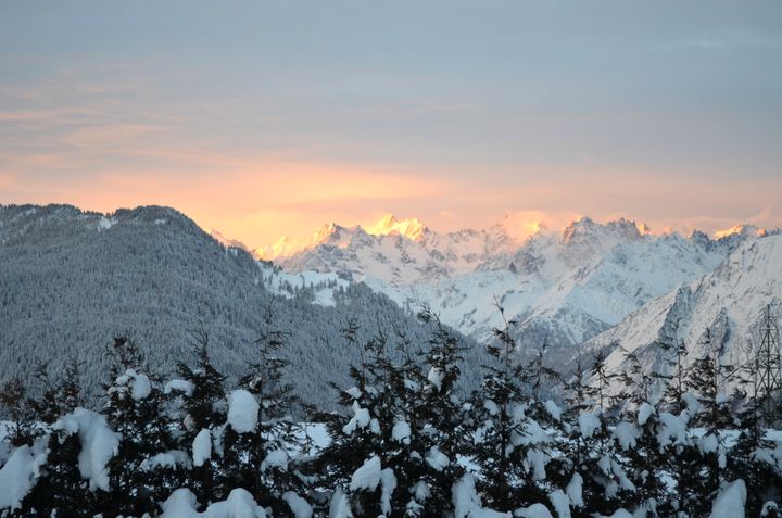 Agnesei un Mārtiņam līdz darbavietai – 2360 km