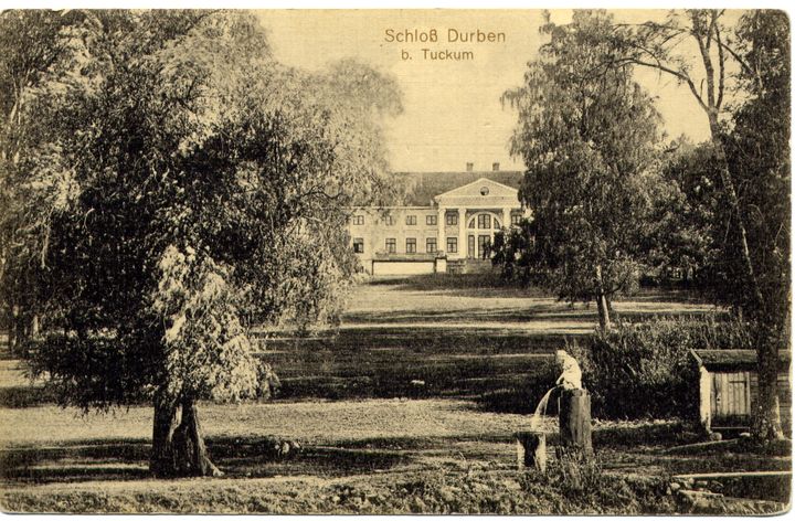 Nākošgad atjaunos Durbes pils strūklaku