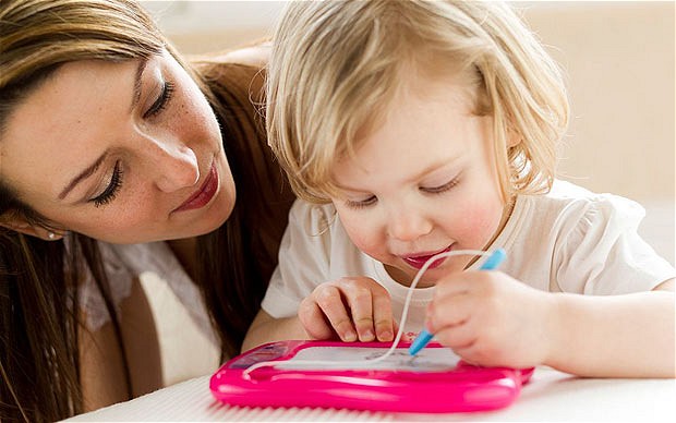 Tikai piektdaļa iedzīvotāju adoptētu bērnus