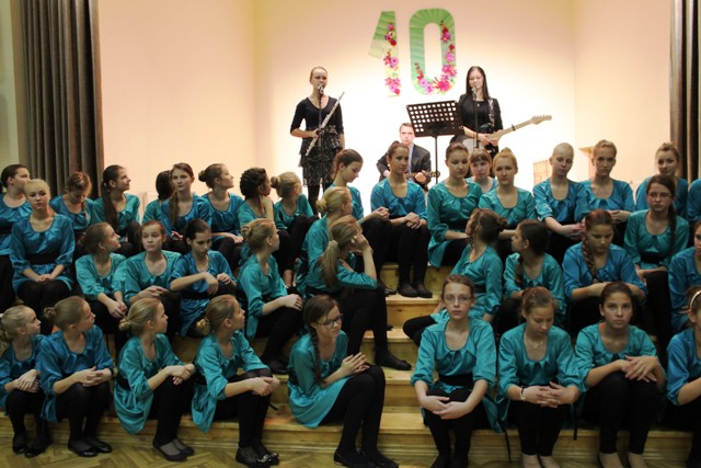 Tukuma 2. pamatskolai – jau 10 gadi /FOTO/